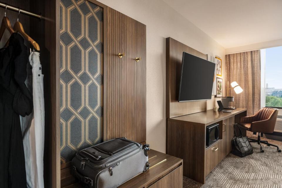 Holiday Inn Nashville Downtown - Stadium By Ihg Экстерьер фото